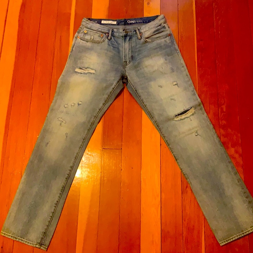 Comfortable fit. Great Quality. Great Condition.